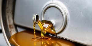 Base oils for lubricants